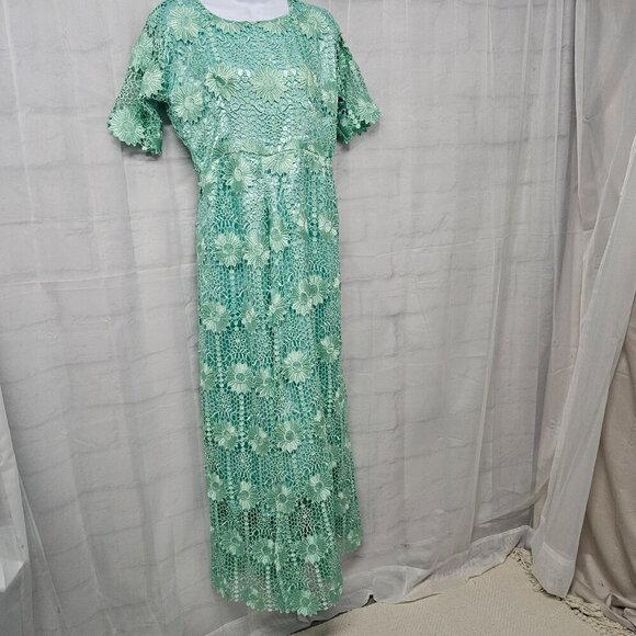 Handmade Seafoam Green Lace Crochet Floral Satin Formal Maxi formal Dress M/L - Picture 5 of 12